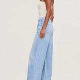 Isabel Wide Leg Mid-Rise Jeans || Beachfront