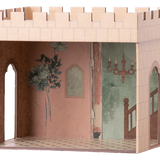 Castle Hall || Mouse