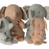 Medium Elephant || Rose