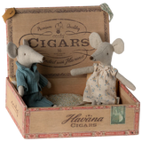 Mum & Dad Mice in Cigarbox