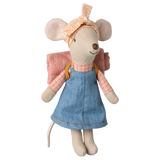 Hiker Mouse || Big Sister