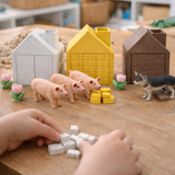 Three Little Pigs – Sensory Storybox