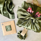 Silky Scrunchie Bow || Emerald