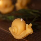 Beeswax Candle || Snail