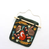 8"x8" Woodland Banner Felting Kit 
