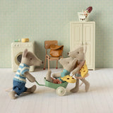 Clothes & Bag, Big Brother Mouse || Brown