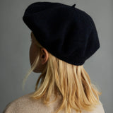 Flecked Tricot Beret || Navy