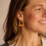 London Tan Avery Earring || Gold