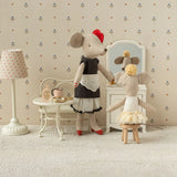Beautician mouse, Mum