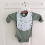 Charlie Snap Bib || Woodland