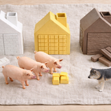 Three Little Pigs – Sensory Storybox
