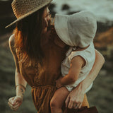 The Old-Fashioned Bonnet || Oatmeal
